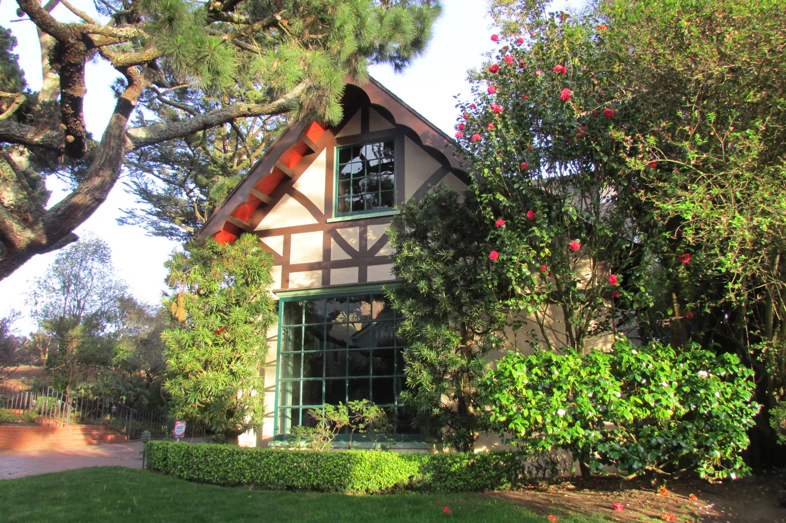 Forest Hill Clubhouse at 381 Magellan Avenue in March 2015